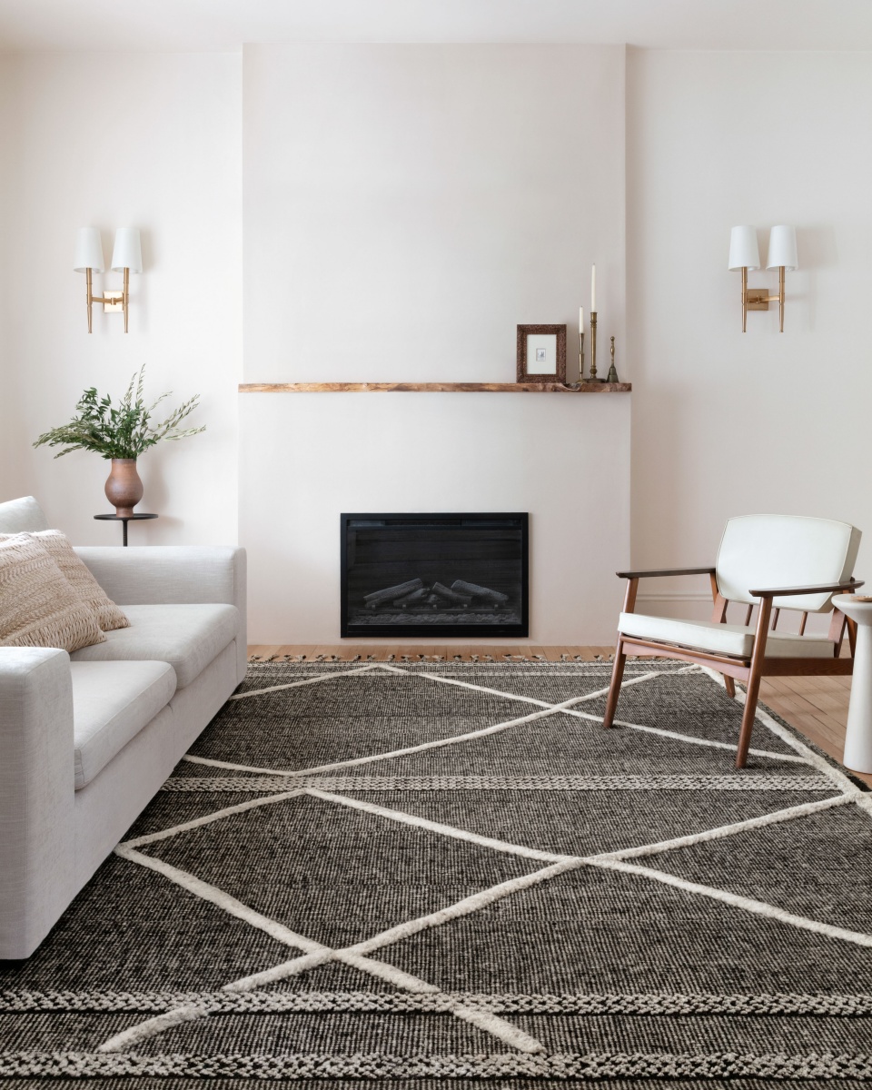 How to Decorate Hardwood Floors with Area Rugs - Cyrus Rugs